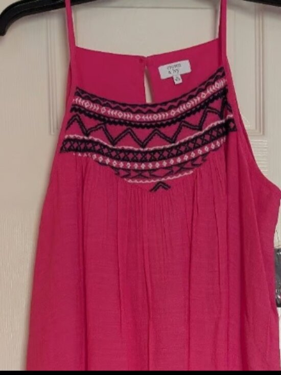 crown & ivy Dresses & Skirts - Crown + Ivy Knee Length Hot Pink Dress - Size M